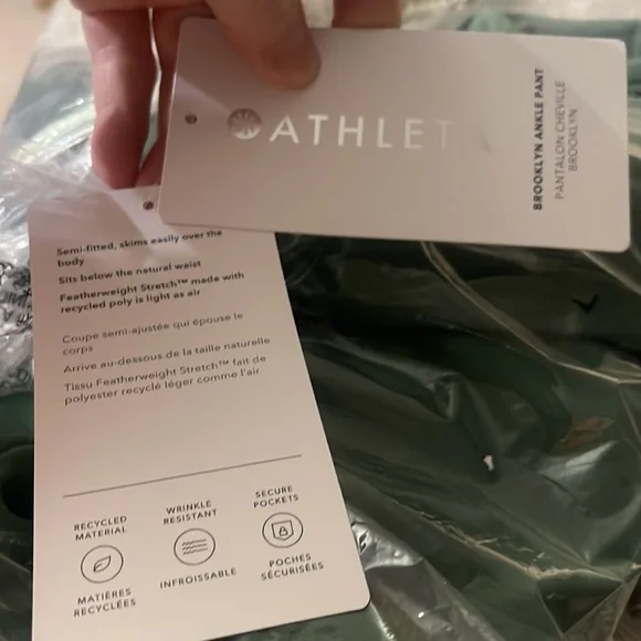 NWT Athleta Brooklyn Ankle Pant in Vineyard Green 10 - Picture 5 of 6